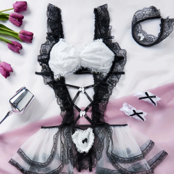 Sexy Lingerie Sets For Women, Black Three-Piece Set With Bracelet And Hairpin.